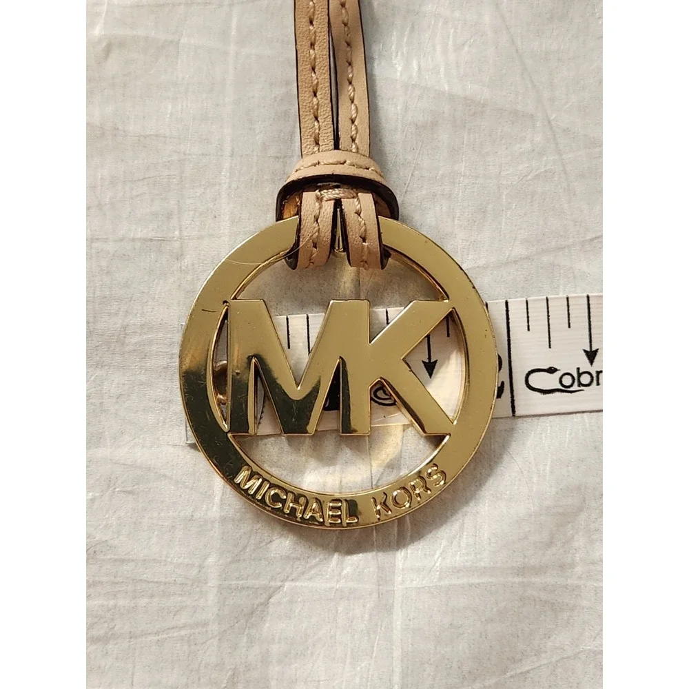 Michael Kors MK Purse Gold Key Purse Bag Fob Charm Beige Strap 2
